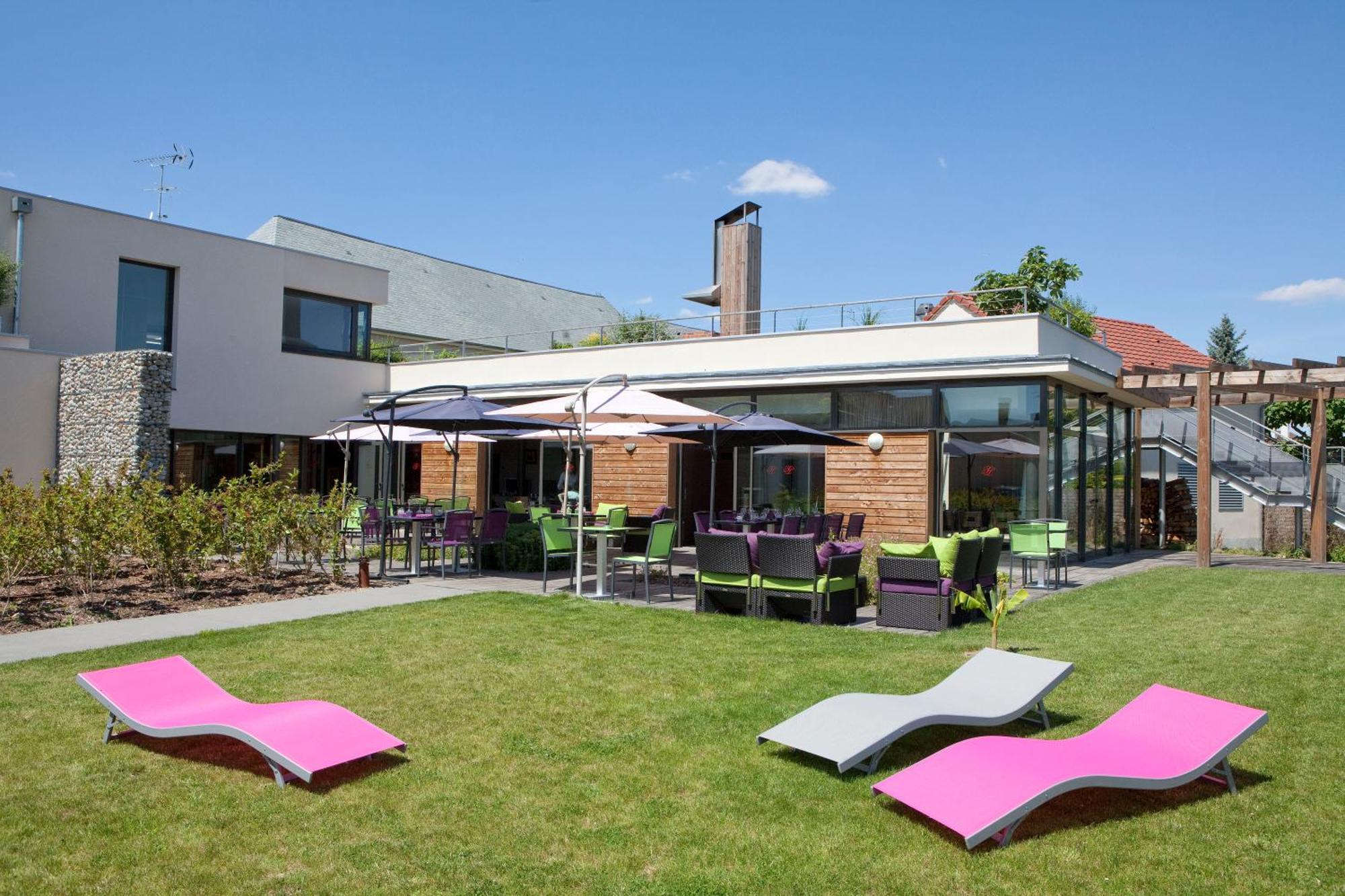 Belleville-sur-Loire Logis Hotel Terre De Loire מראה חיצוני תמונה