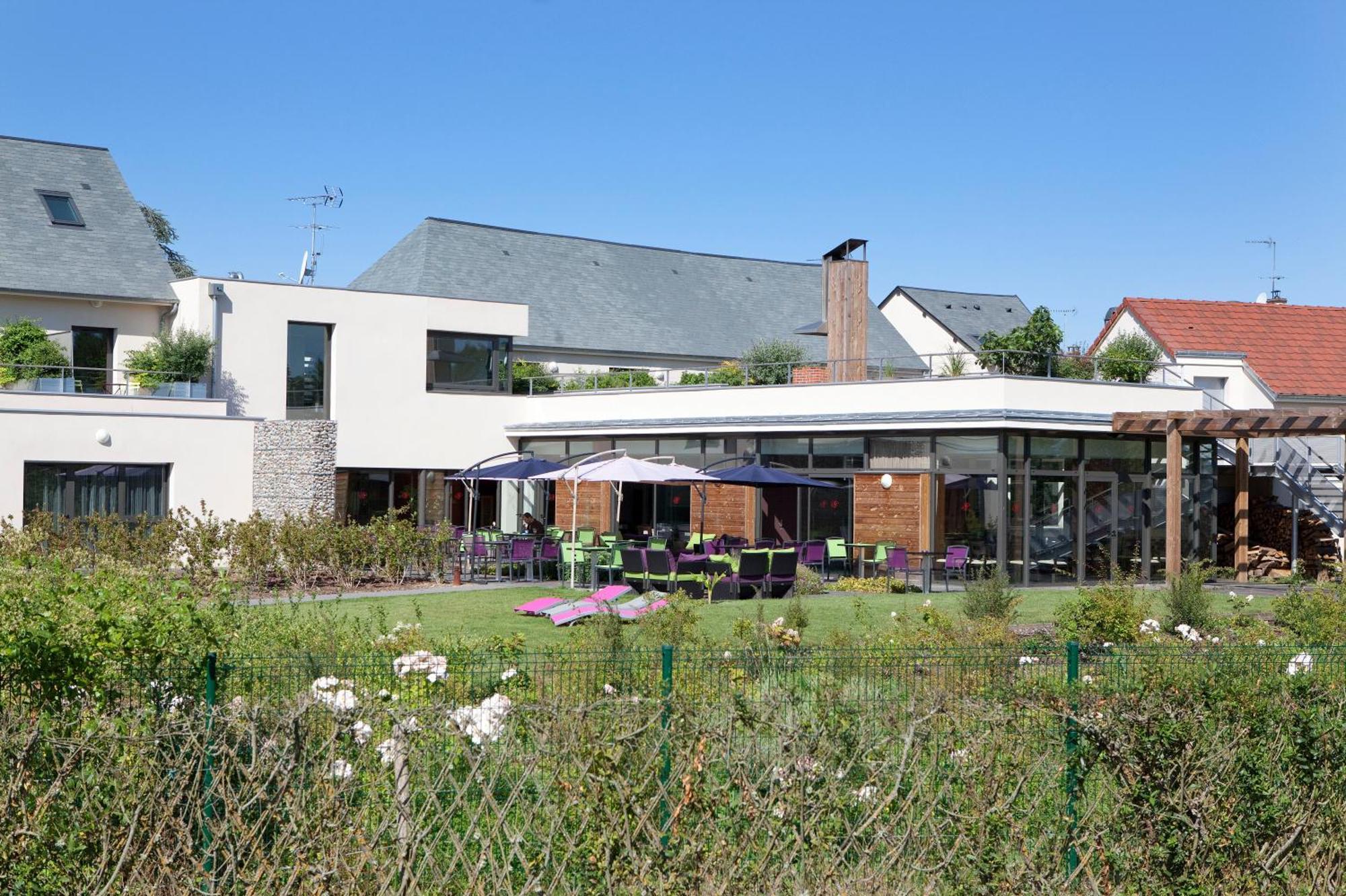 Belleville-sur-Loire Logis Hotel Terre De Loire מראה חיצוני תמונה