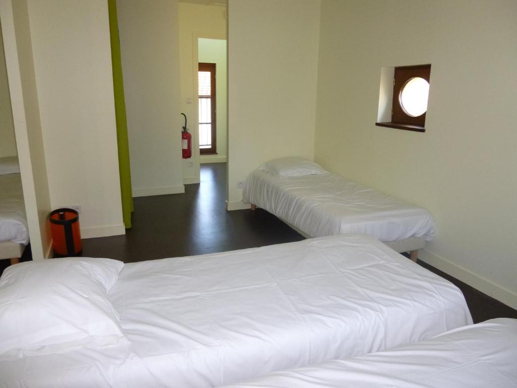 Belleville-sur-Loire Logis Hotel Terre De Loire חדר תמונה