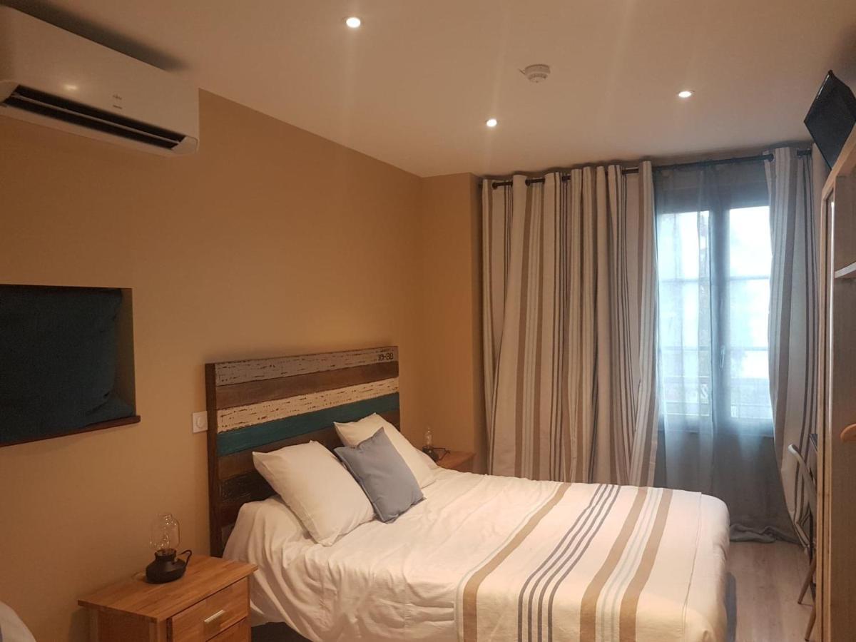 Belleville-sur-Loire Logis Hotel Terre De Loire מראה חיצוני תמונה